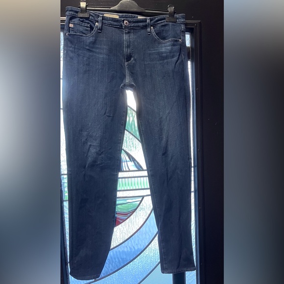 Prima
AG-ED™ PRIMA CIGARETTE LEG DENIM =Size 31R - Picture 2 of 10